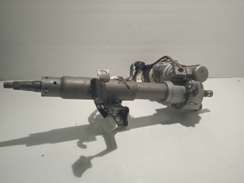 Recambio de columna direccion para toyota yaris (ksp9/scp9/nlp9) referencia OEM IAM 452000D090 7Y202424 452000D151