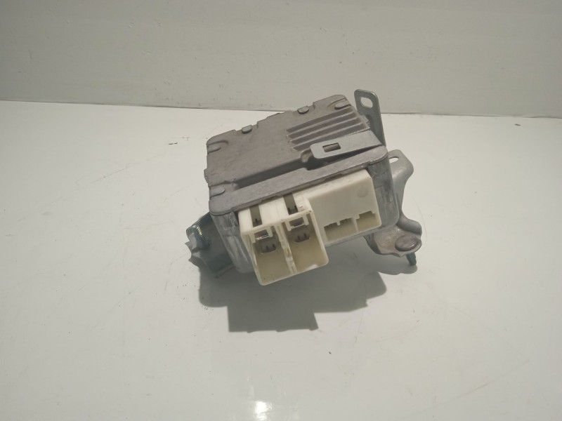 Recambio de centralita direccion para toyota yaris (ksp9/scp9/nlp9) referencia OEM IAM 6900001067 1129001331 2250000540