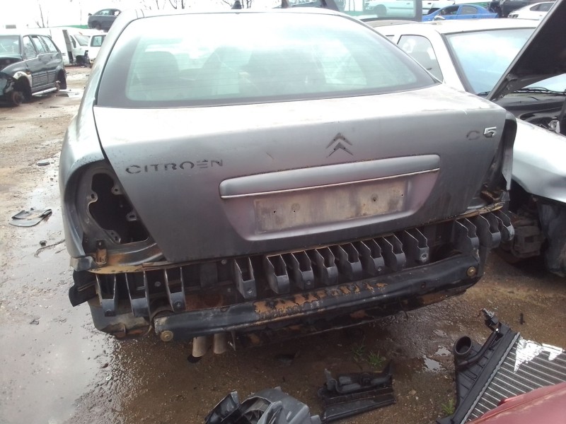 citroen c5 berlina del año 2001