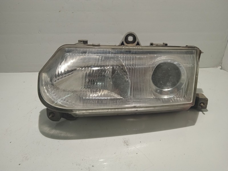 Recambio de faro izquierdo para alfa romeo 145 referencia OEM IAM   
