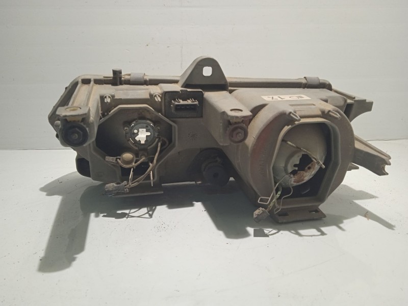 Recambio de faro derecho para alfa romeo 145 referencia OEM IAM   