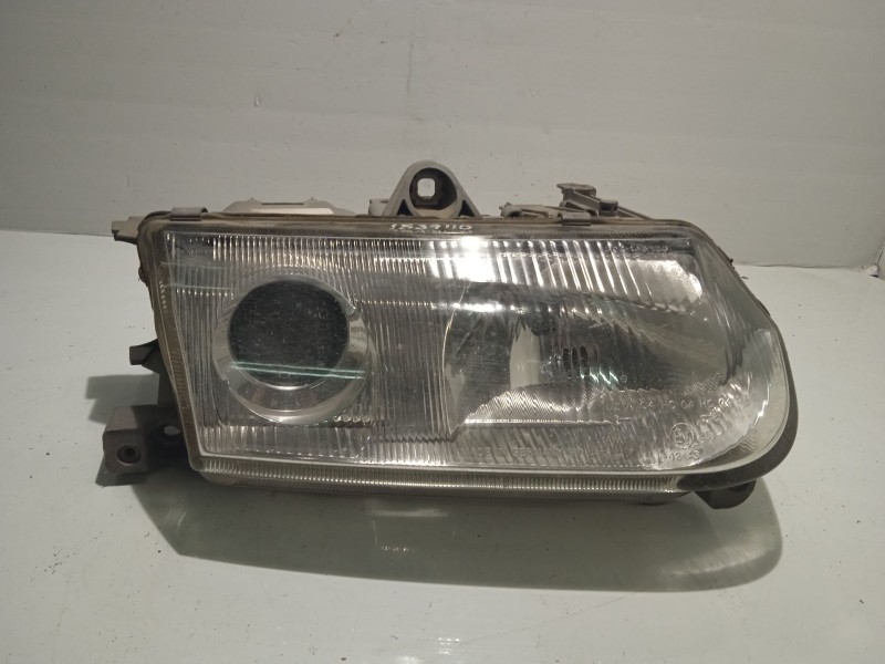 Recambio de faro derecho para alfa romeo 145 referencia OEM IAM   