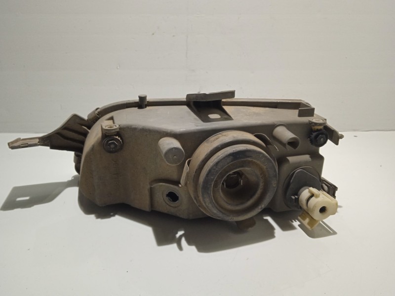 Recambio de faro derecho para fiat punto berl. (176) referencia OEM IAM   