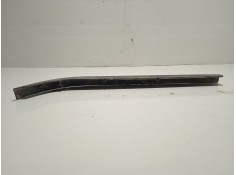 Recambio de moldura bajo faro derecho para alfa romeo 33 berlina referencia OEM IAM 03430773   2