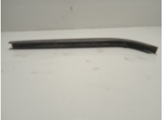 Recambio de moldura bajo faro izquierdo para alfa romeo 33 berlina referencia OEM IAM 03431773  