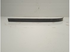 Recambio de moldura bajo faro izquierdo para alfa romeo 33 berlina referencia OEM IAM 03431773   2