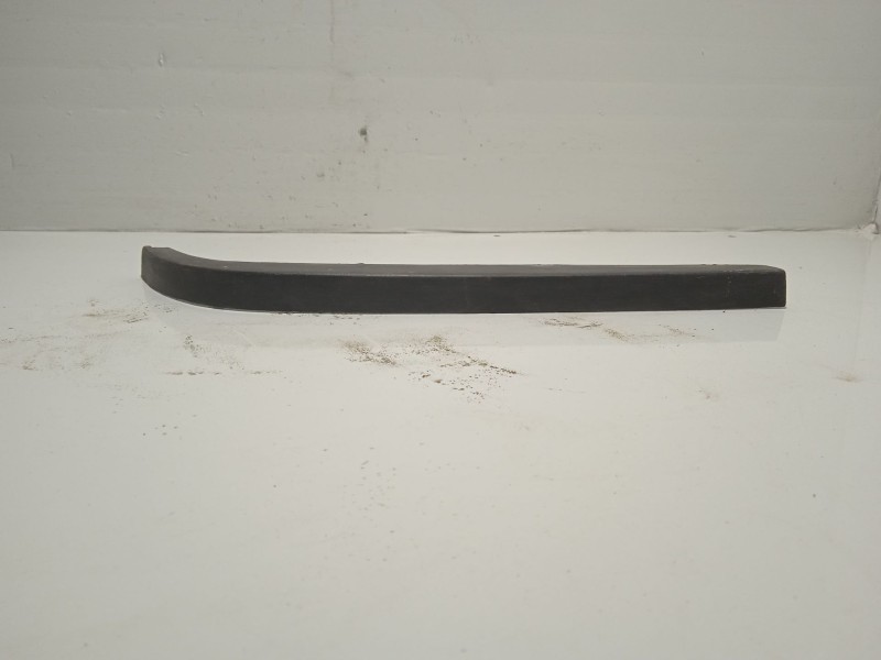 Recambio de moldura bajo faro izquierdo para alfa romeo 33 berlina referencia OEM IAM 03431773   Recambio de moldura bajo faro izquierdo para alfa romeo 33 berlina referencia OEM IAM 03431773