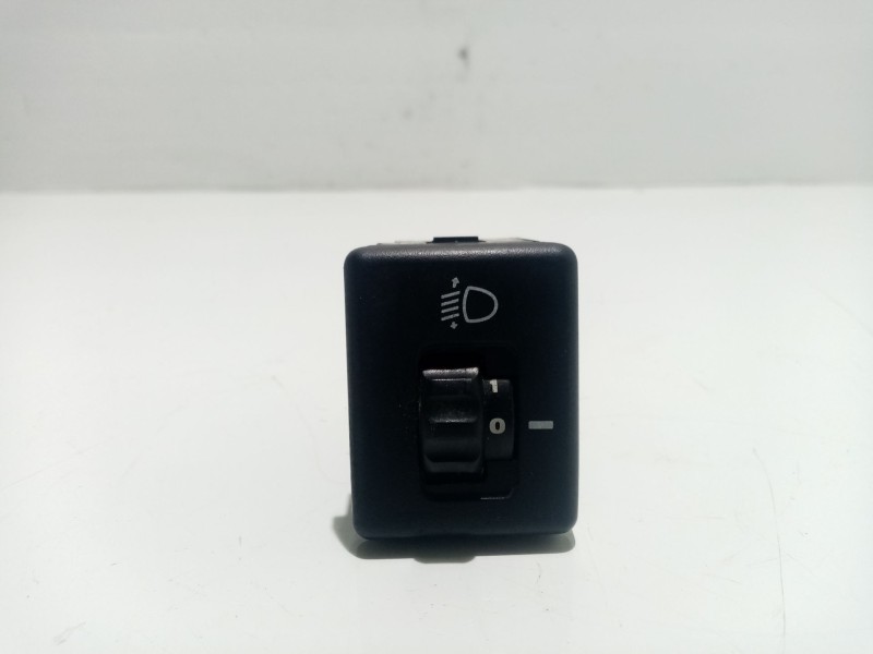 Recambio de mando regulacion luces para hyundai accent (x3) referencia OEM IAM 933204B100 9332043700 9337028400