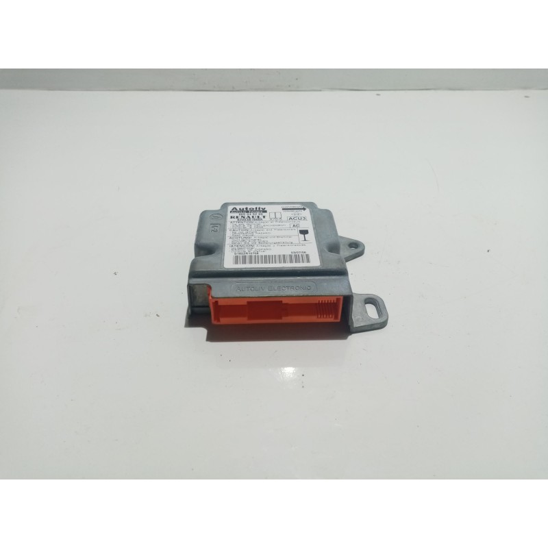 Recambio de centralita airbag para renault master ii phase 2 caja cerrada referencia OEM IAM 8200381668A 605045200 AUTOLIV