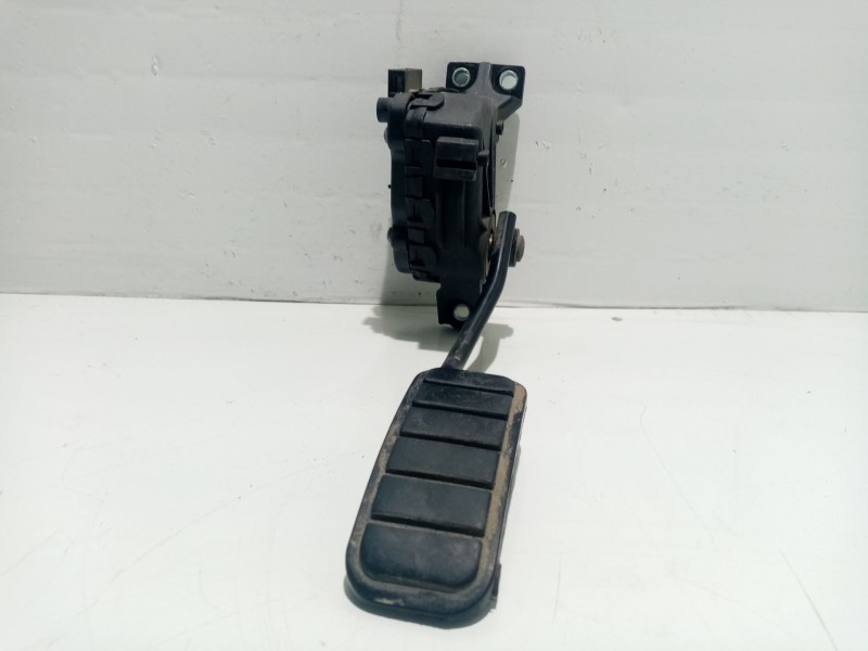 Recambio de potenciometro pedal para renault master ii phase 2 caja cerrada referencia OEM IAM 7700314525 6PV00811904 