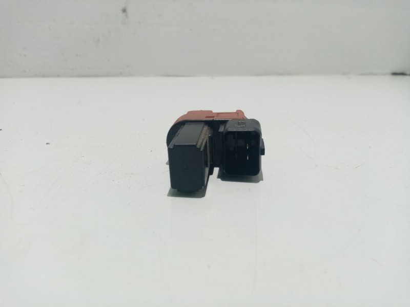 Recambio de interruptor para ford fiesta (cbk) referencia OEM IAM 2S6T7C534AA 446 24835