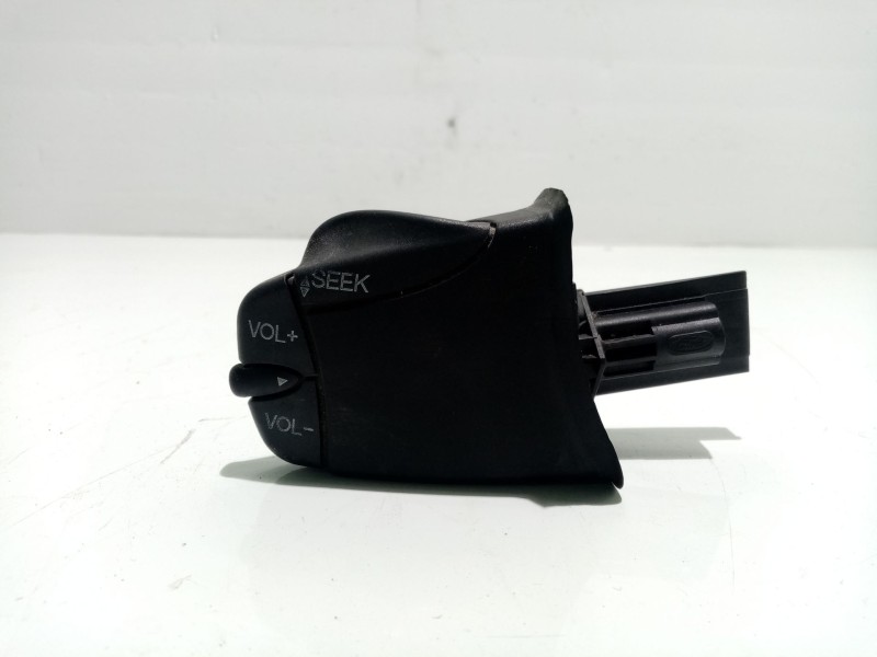 Recambio de mando control radio para ford fiesta (cbk) referencia OEM IAM 98AB14K147AC  