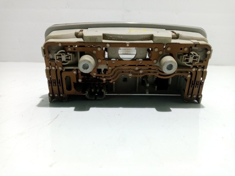 Recambio de luz interior para skoda roomster (5j7) referencia OEM IAM 3B0947105C  