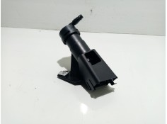 Recambio de eyector lavaparab para toyota avensis referencia OEM IAM 21442  