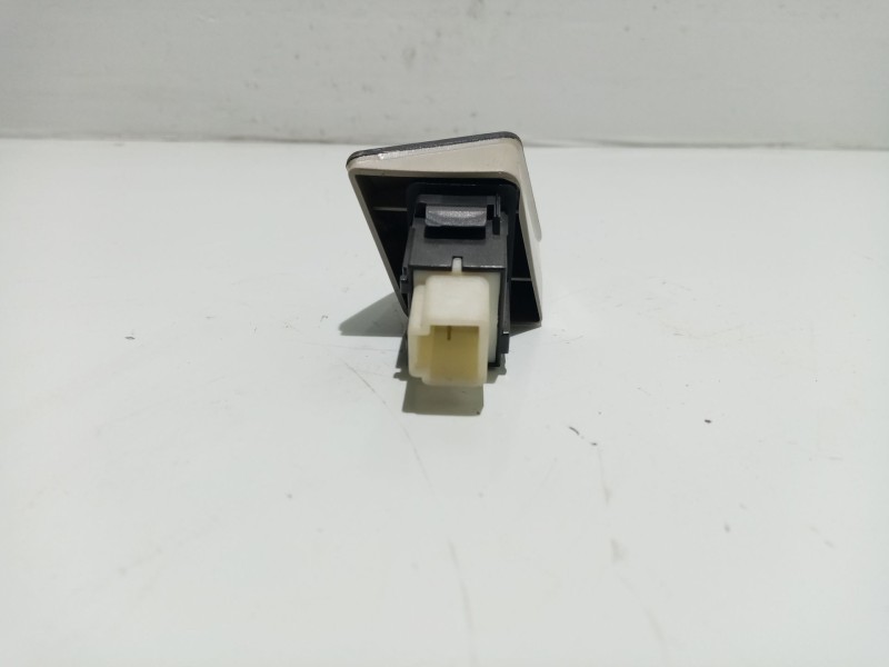 Recambio de pantalla multifuncion para toyota yaris (ksp9/scp9/nlp9) referencia OEM IAM 839500D010  