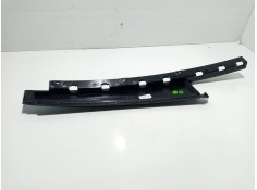 Recambio de moldura pilar derecho para jeep compass ii referencia OEM IAM 68246270AC   2