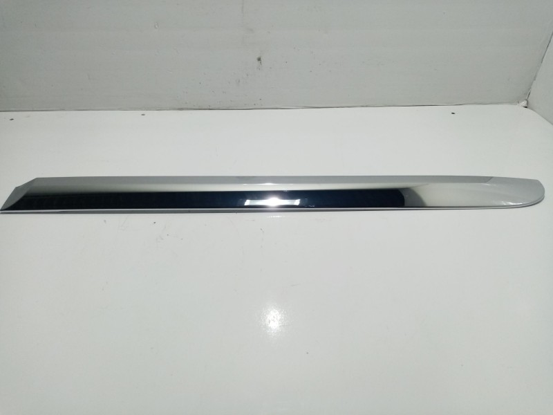 Recambio de moldura para fiat 500 l (330) referencia OEM IAM 735662221   Recambio de moldura para fiat 500 l (330) referencia OEM IAM 735662221