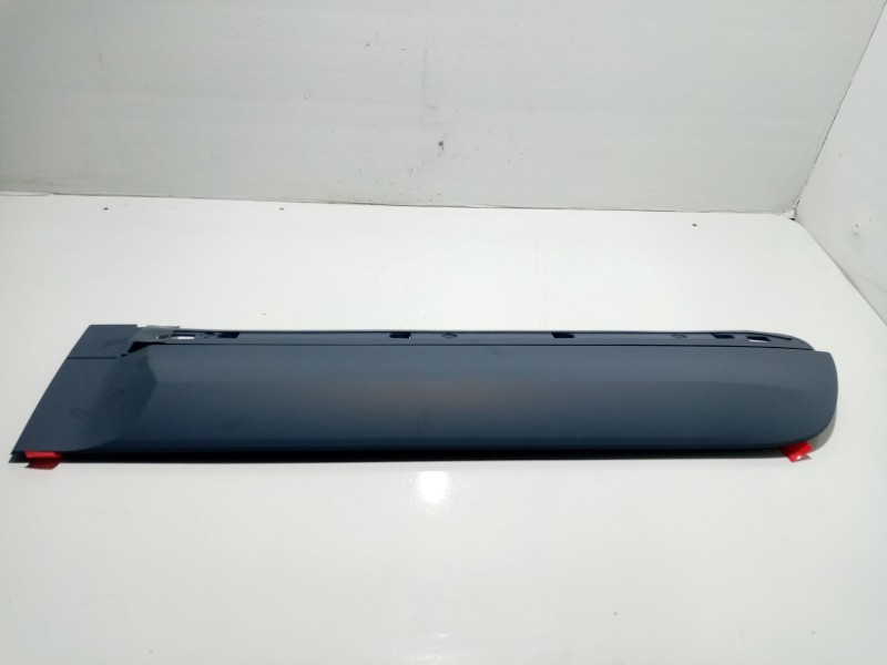 Recambio de embellecedor para fiat 500 l (330) referencia OEM IAM 735651112  