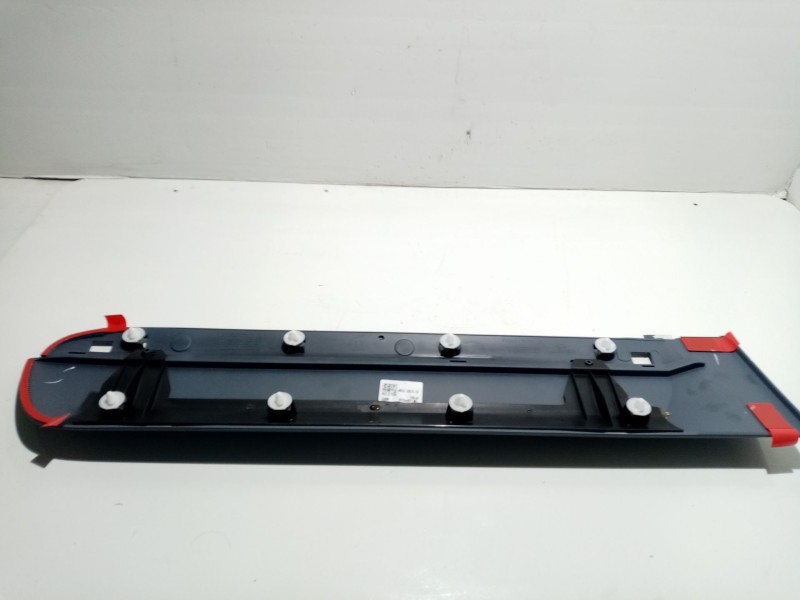 Recambio de embellecedor para fiat 500 l (330) referencia OEM IAM 735651112  