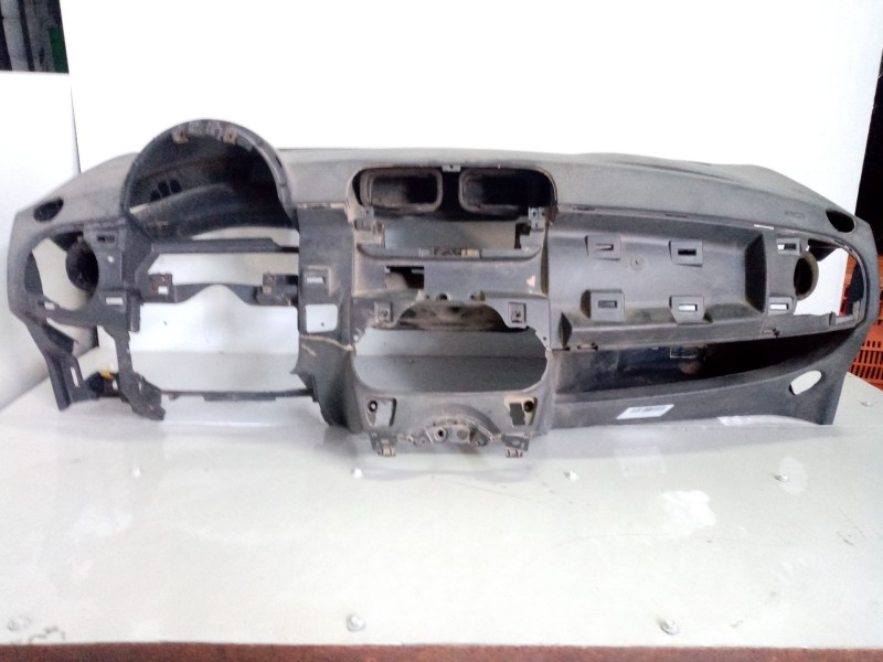 Recambio de salpicadero para fiat nuova 500 lounge referencia OEM IAM   