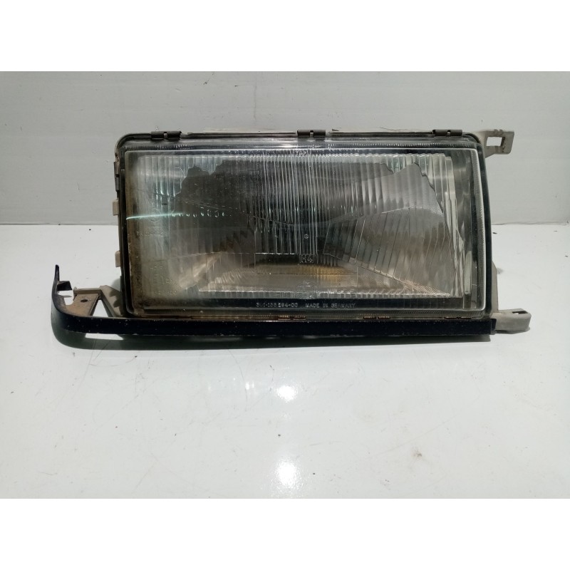 Recambio de faro derecho para volvo serie 940 berlina/familiar referencia OEM IAM   