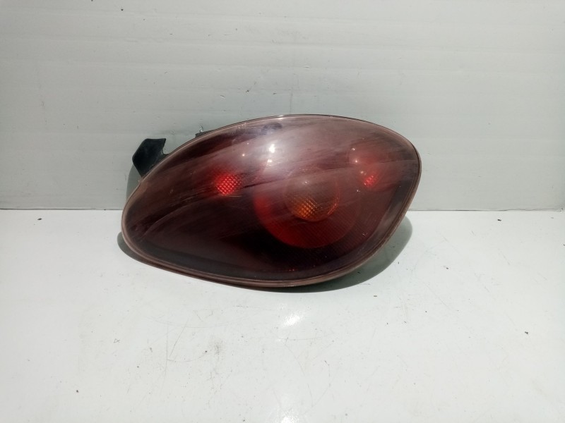 Recambio de piloto trasero izquierdo para fiat bravo (182) referencia OEM IAM   