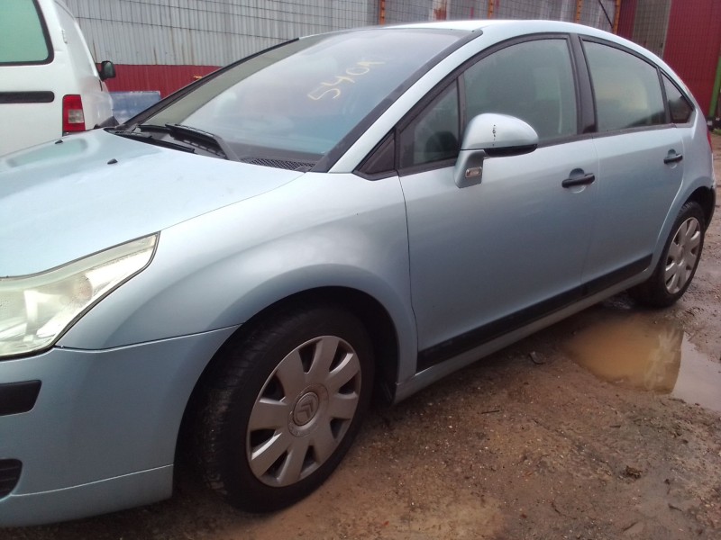 citroen c4 berlina del año 2005