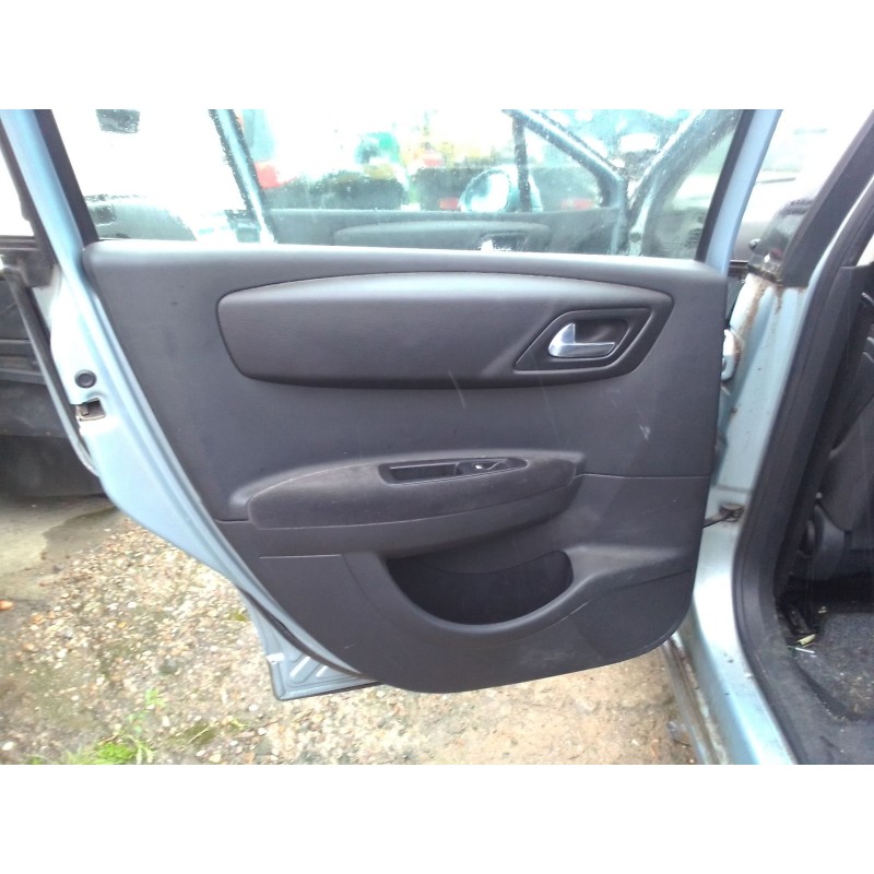 citroen c4 berlina del año 2005