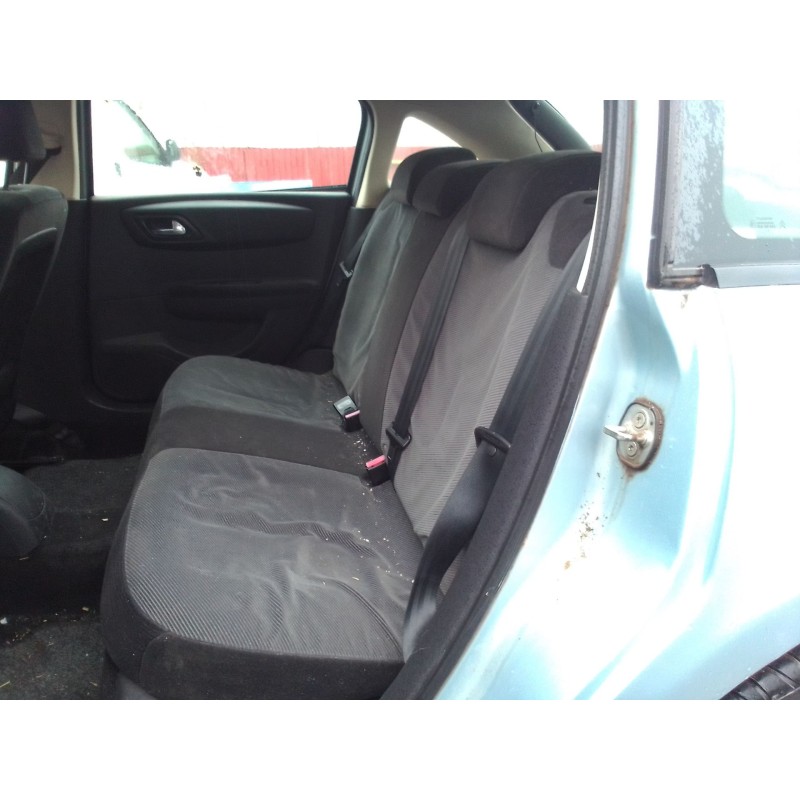 citroen c4 berlina del año 2005