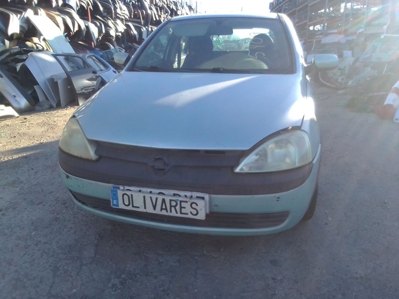 opel corsa c del año 2002