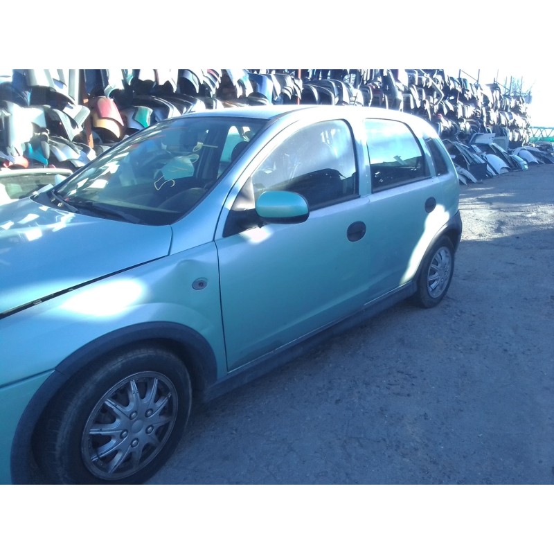 opel corsa c del año 2002