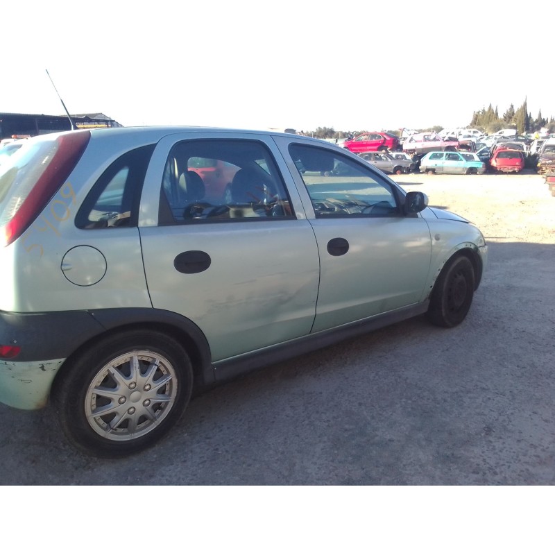 opel corsa c del año 2002