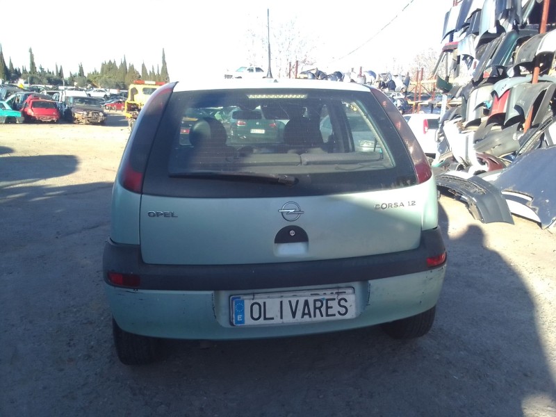 opel corsa c del año 2002
