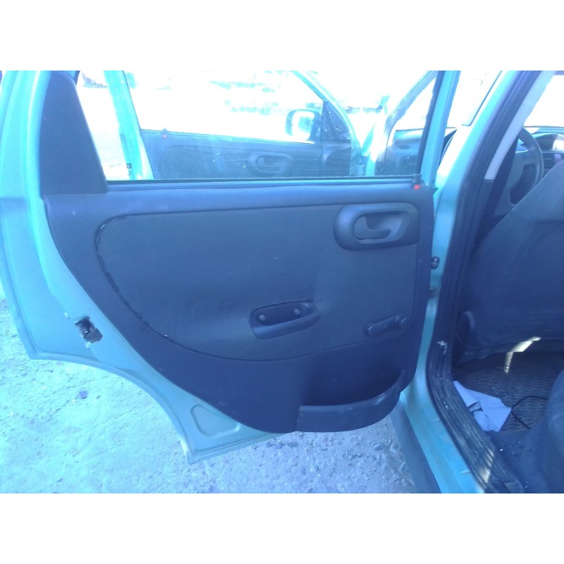 opel corsa c del año 2002