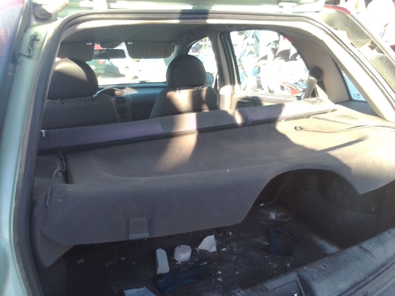 opel corsa c del año 2002