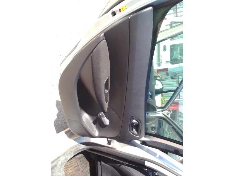 peugeot 308 del año 2008