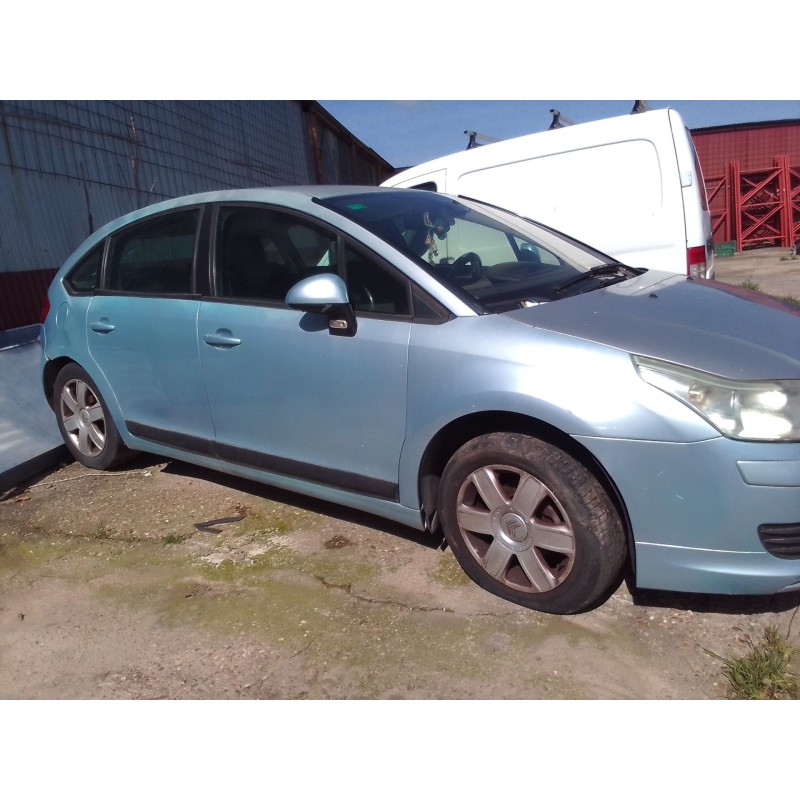 citroen c4 berlina del año 2006