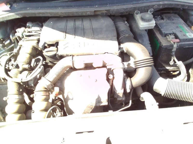 citroen c4 berlina del año 2006