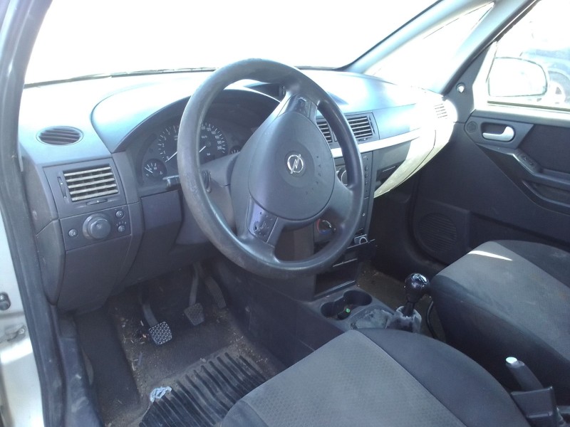 opel meriva del año 2005
