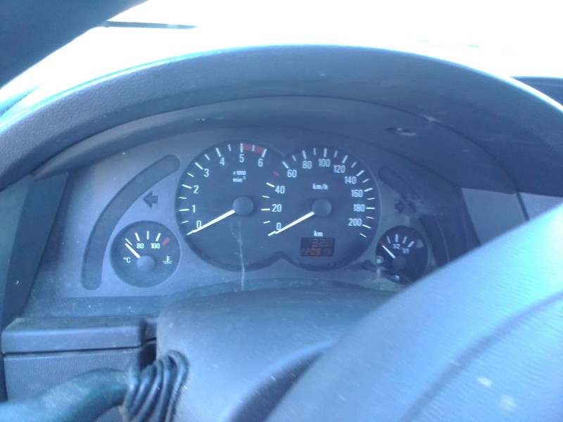 opel meriva del año 2005