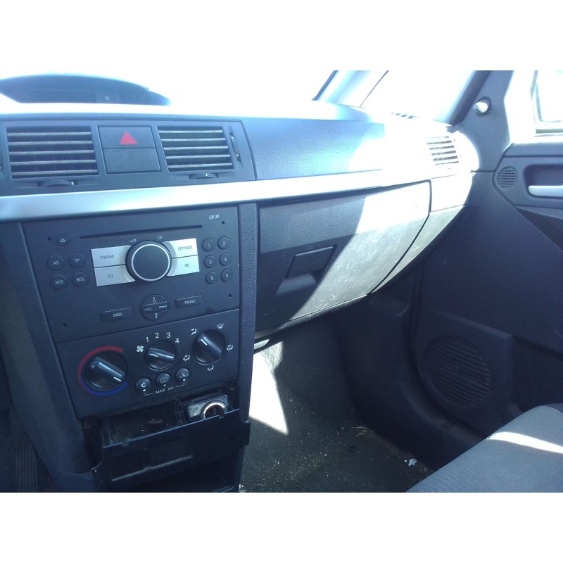 opel meriva del año 2005