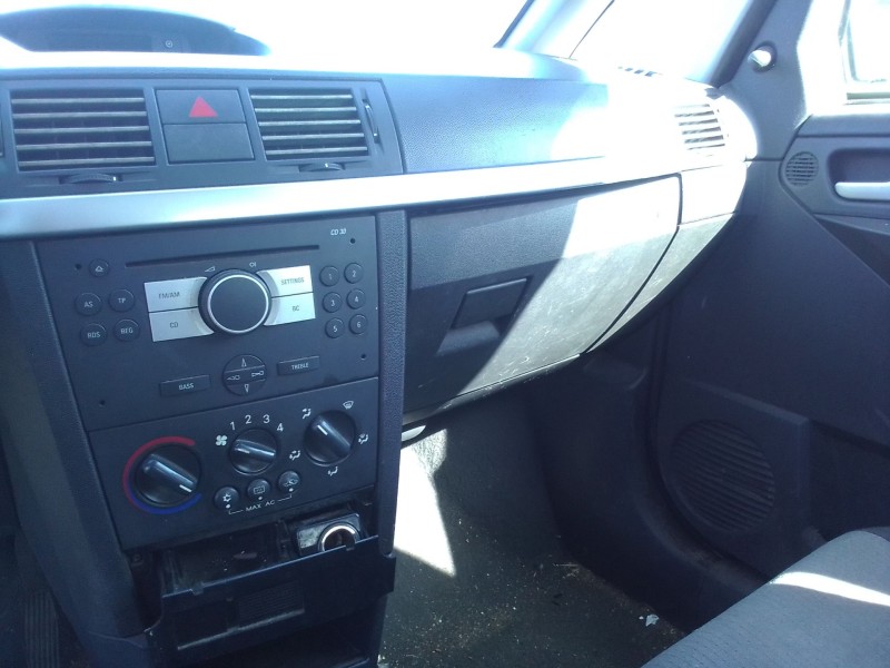 opel meriva del año 2005