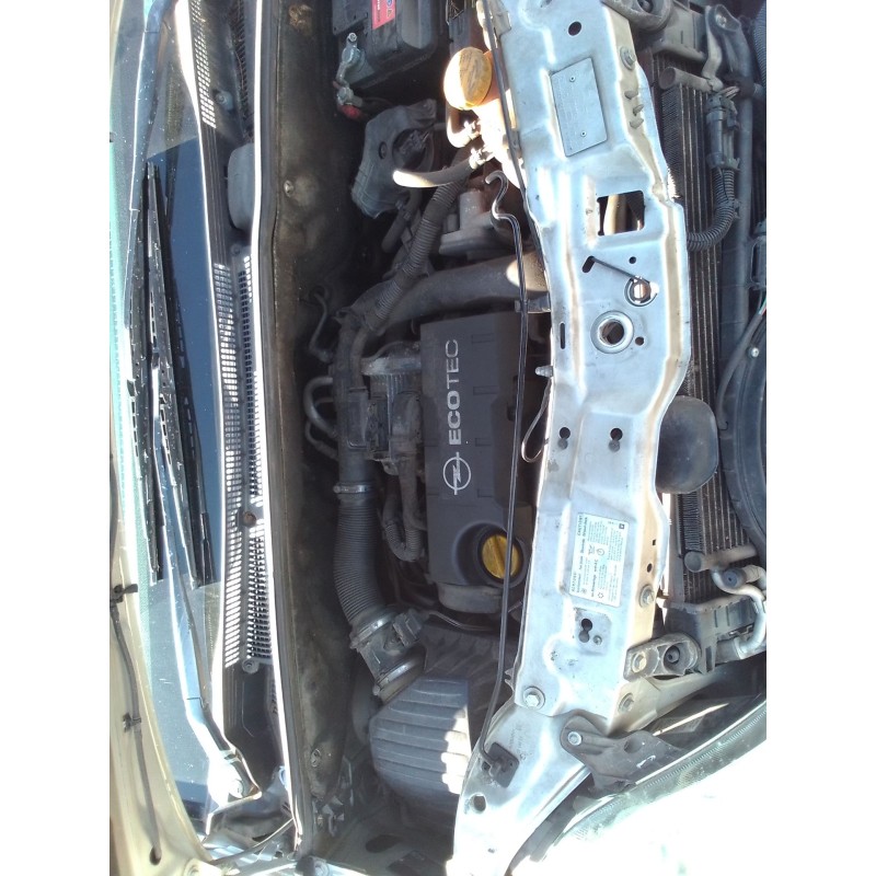 opel meriva del año 2005