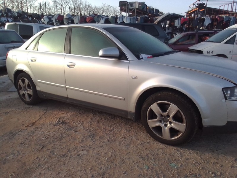audi a4 berlina (8e) del año 2000