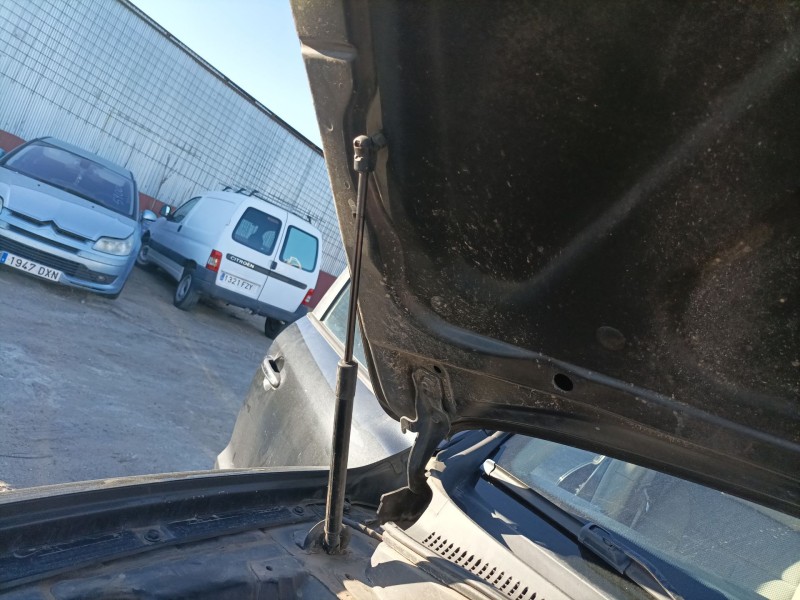 Recambio de amortiguadores capo para hyundai santa fe cm referencia OEM IAM   