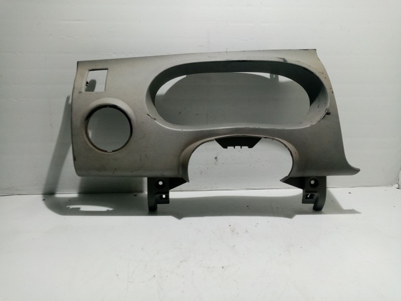 Recambio de mascara cuadro instrumentos para renault master ii phase 2 caja cerrada referencia OEM IAM 8200188996  