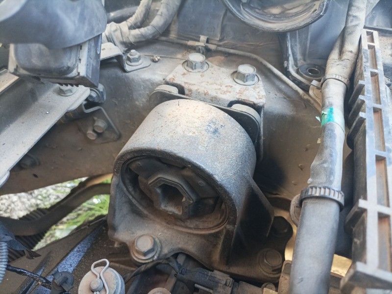 Recambio de soporte cambio para hyundai santa fe cm referencia OEM IAM   