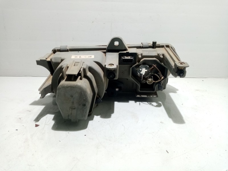 Recambio de faro izquierdo para alfa romeo 145 referencia OEM IAM   