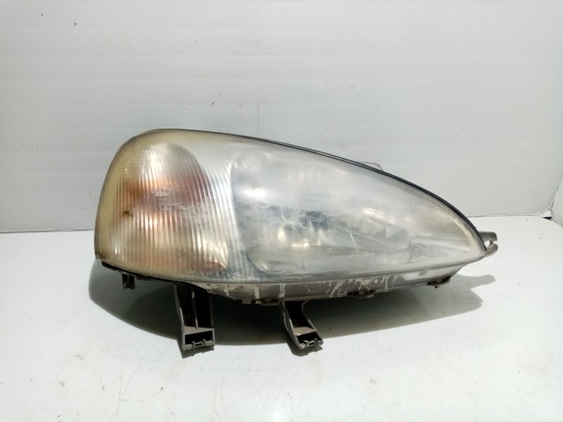 Recambio de faro derecho para daewoo tacuma 2.0 cat referencia OEM IAM   