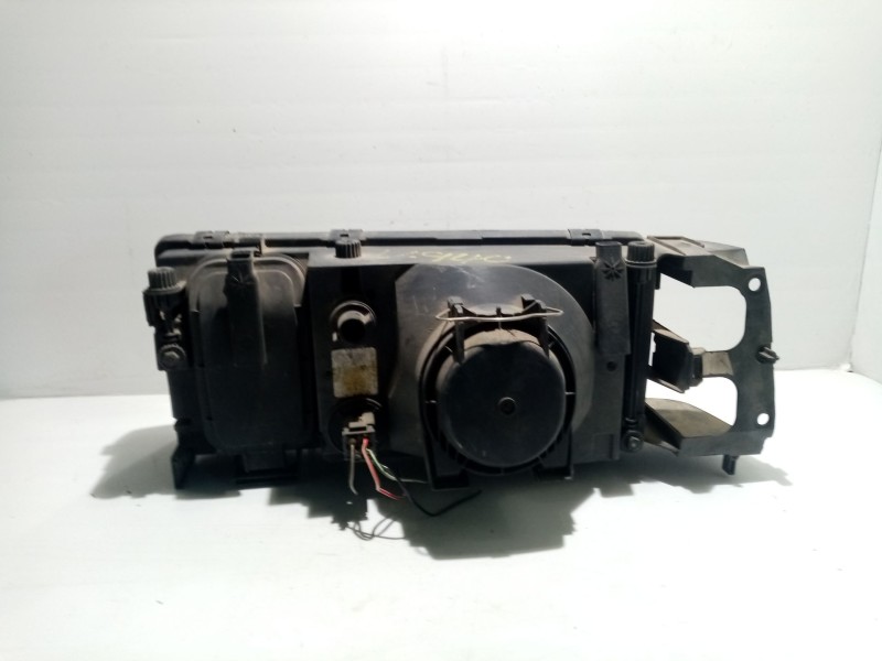 Recambio de faro derecho para volvo serie 940 berlina/familiar referencia OEM IAM   